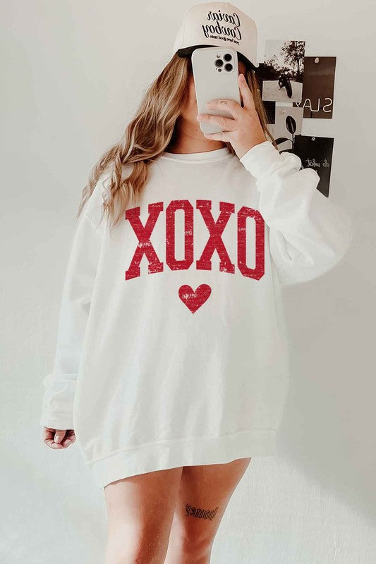 XOXO LOVE HEART VALENTINES OVERSIZED SWEATSHIRT