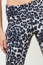Snow Leopard Print Leggings