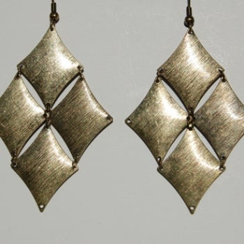 Diamond Pattern Earrings